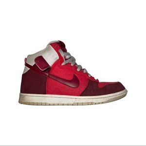 Nike Dunk High Hyper Red